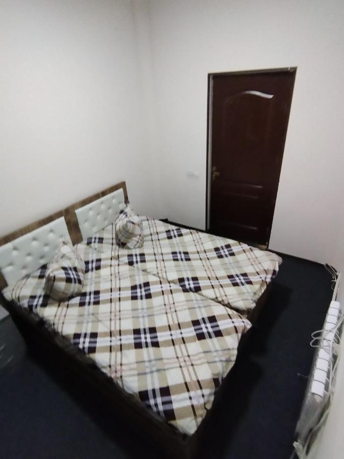 Aka Hostel Tashkent Bagian luar foto