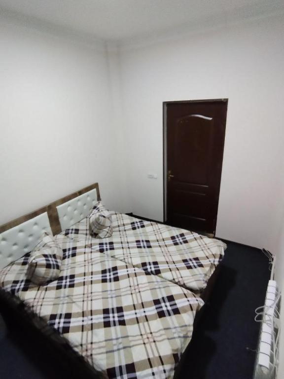 Aka Hostel Tashkent Bagian luar foto