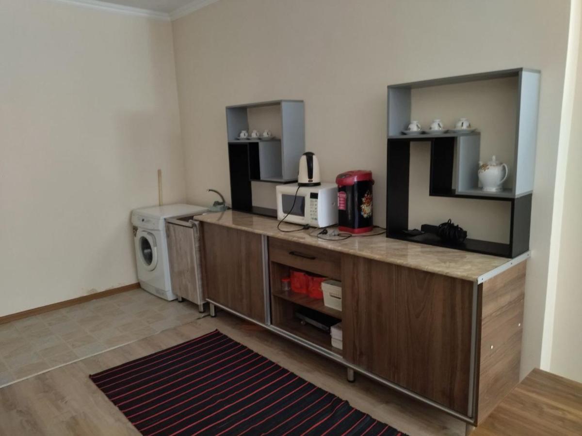 Aka Hostel Tashkent Bagian luar foto